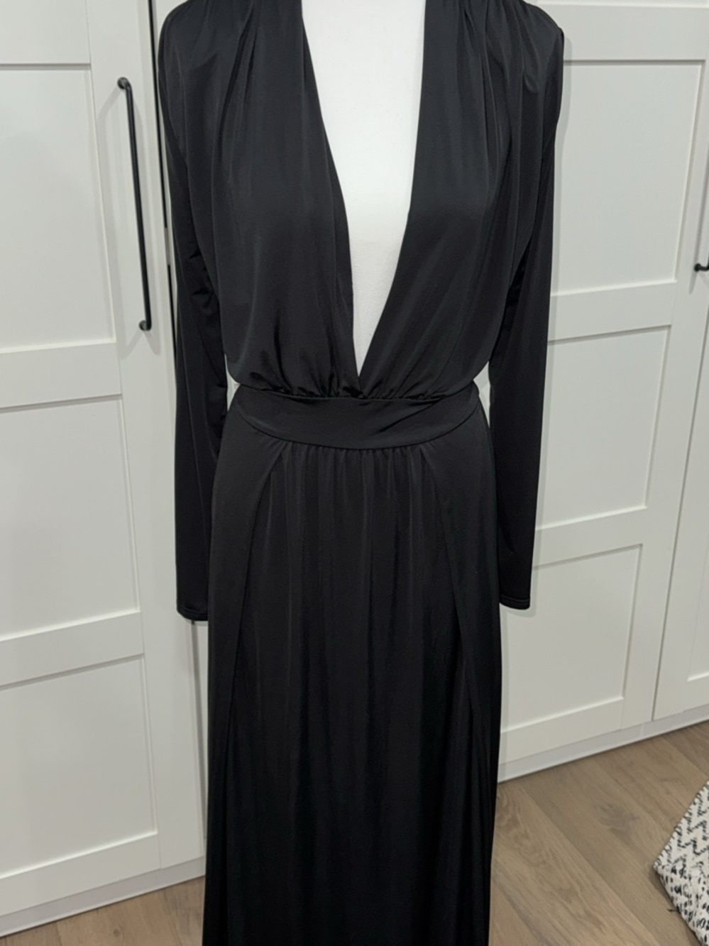 Fashion Nova Black Long Sleeve Plunging Maxi Dress